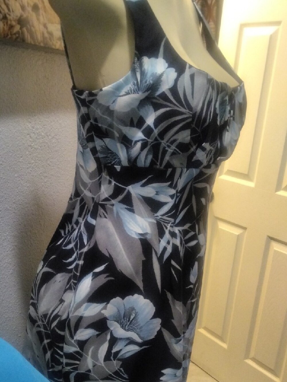 connected apparel Black Floral Sheath Dress with Black Blue Blooms - Picture 4 of 10